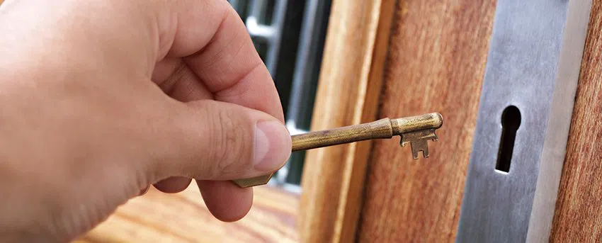 Central Locksmith Store Phoenix, AZ 480-612-9218 - lockout-service-01